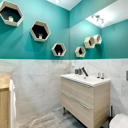 Dom & House - Quattro Colori Сопот