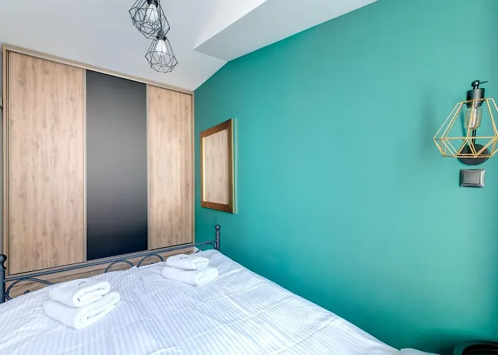 Apartment Dom & House - Quattro Colori *